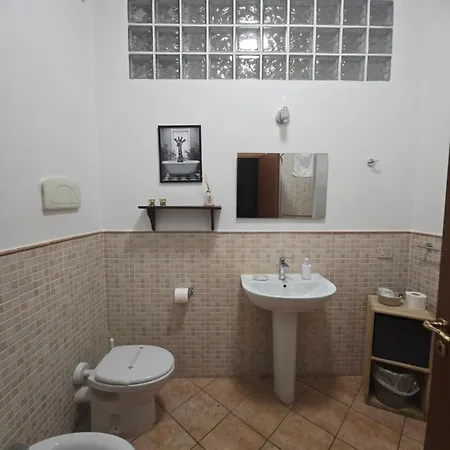 Le Stanze Di Ruggero Πανσιόν Παλέρμο