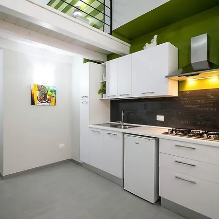 Quattro Canti Apartman *