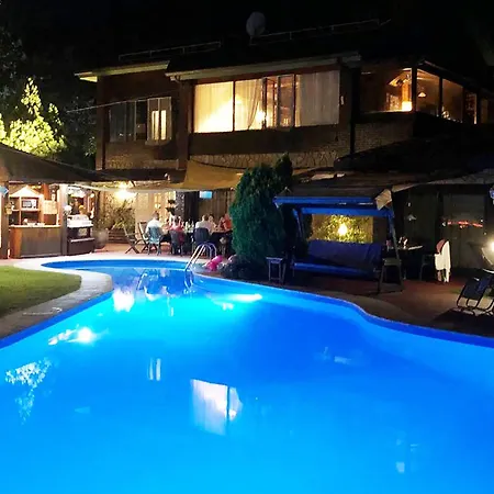 Small Paradise منزل للإقامة *