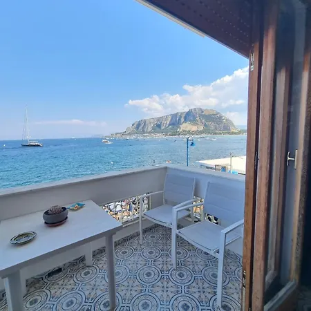 Emilia Mondello Emily Con Vista Sul Mare Appartamento Palermo