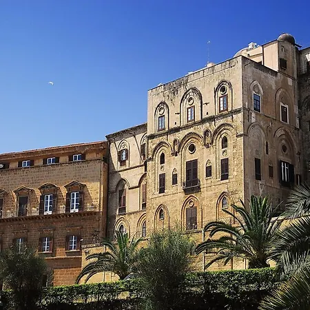 Hotel Ballaro