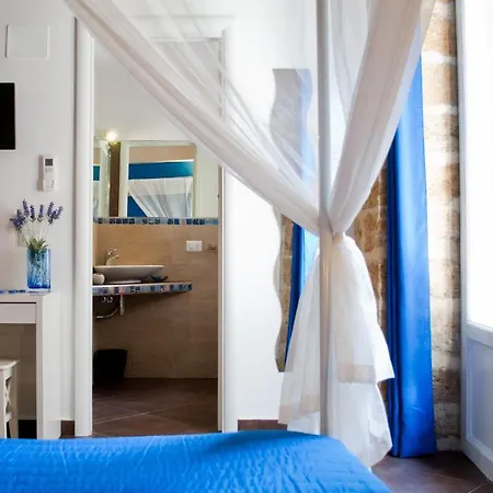 Carella 3*