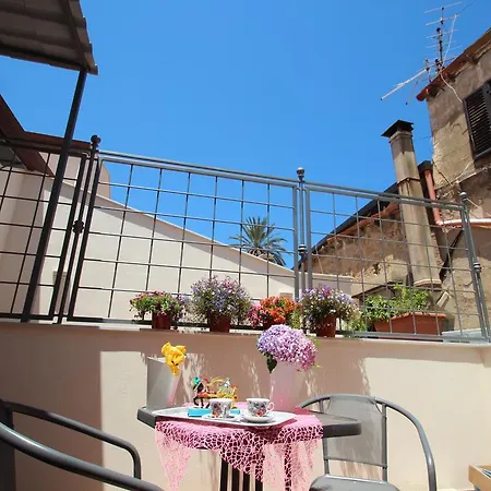 Housemilia Casaprofessa Ferienhaus *