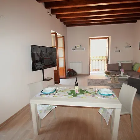 Housemilia Casaprofessa * Palermo