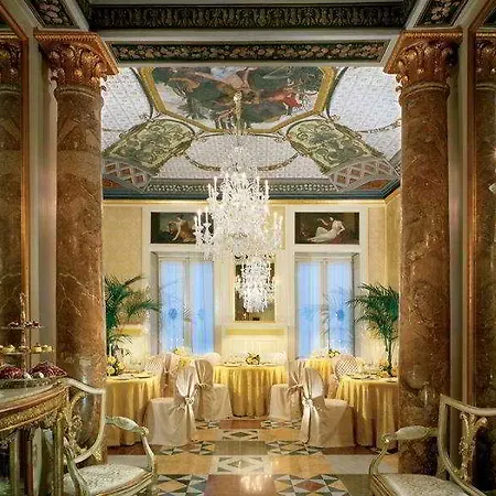 Hotell Eurostars Palace Palermo