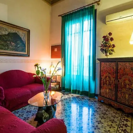 Italia Hotel 2*