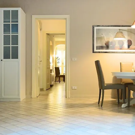 Appartamento Palazzo Artale Homes
