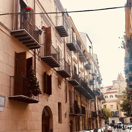 Ferienhaus Housemilia Casaprofessa