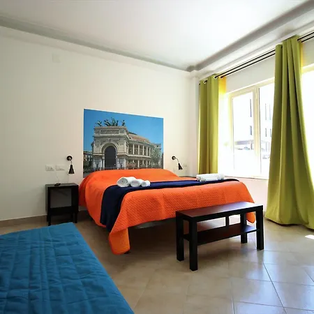 Bed and breakfast Into Palermo Rooms