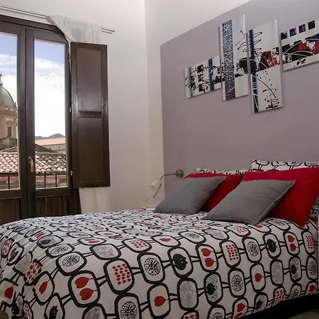 La Terrazza Sul Centro فندق مبيت وإفطار
