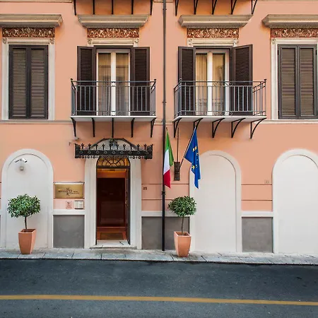 Hotel Residenza D'aragona 4*
