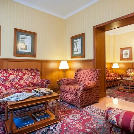 Residenza D'aragona 4* Palermo