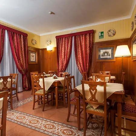 Residenza D'aragona 4* Palermo
