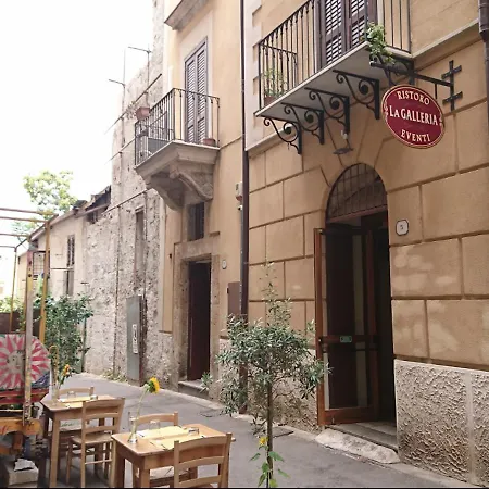 Palazzo Artale Homes