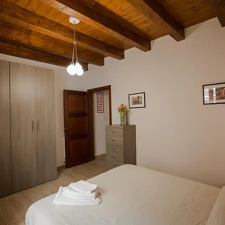 Ferienhaus Housemilia Casaprofessa Palermo
