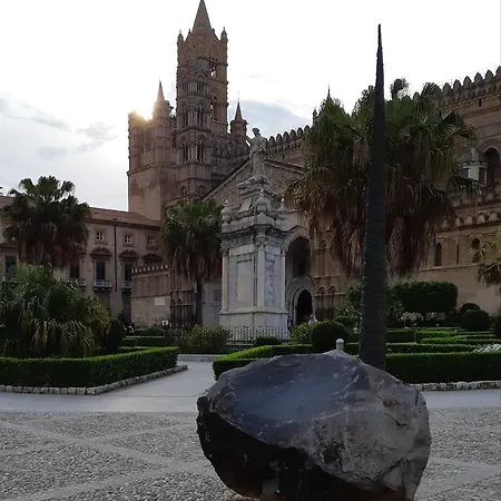 فندق مبيت وإفطار Cavour Il Conte Camillo باليرمو