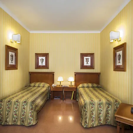 Residenza D'aragona Hotel