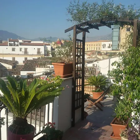 فندق مبيت وإفطار La Terrazza Sul Centro