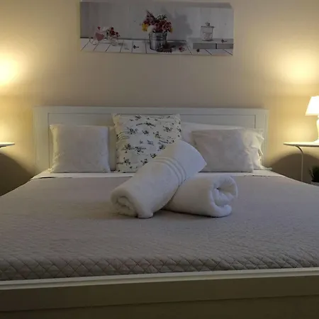 Bed & Breakfast Bb Essenze