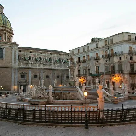 Quaroni Affittacamere 2*