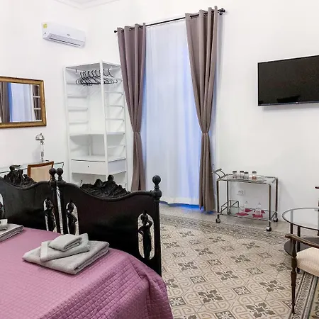 Liberty Oda ve Kahvaltı