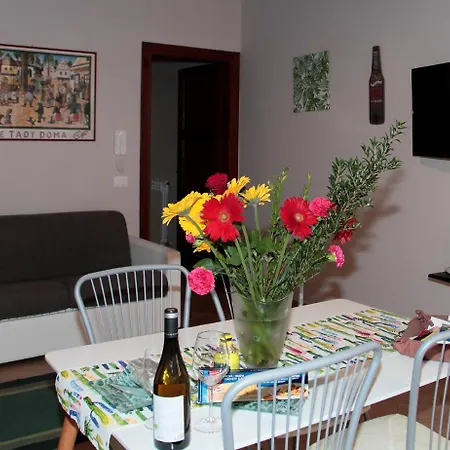 Housemilia Casaprofessa *