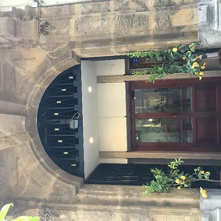 波斯塔酒店 3*