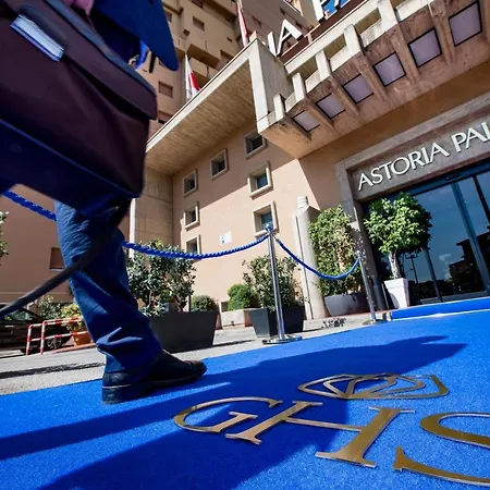 Otel Astoria Palace 4*