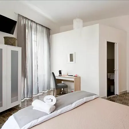 Bb Essenze Bed & Breakfast 3*