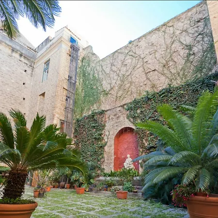 Palazzo Artale Homes