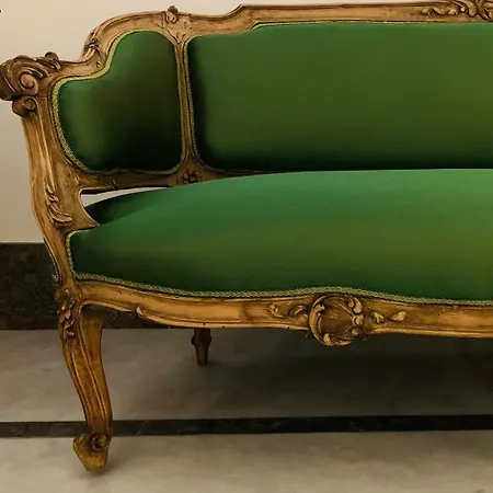Affittacamere Palazzo Del Poeta - Dimora Contemporanea
