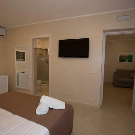 Hotell La Serenissima 3*