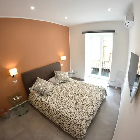 B&B Capo Luxury 2*