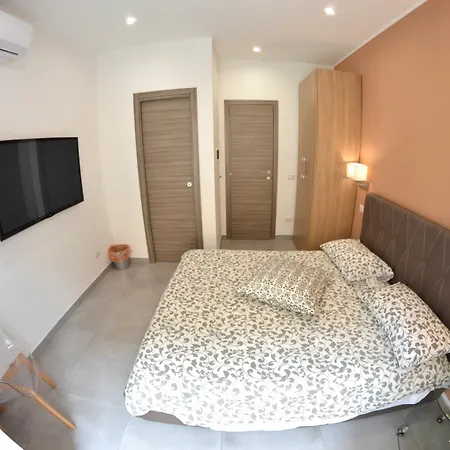 Capo Luxury 2*
