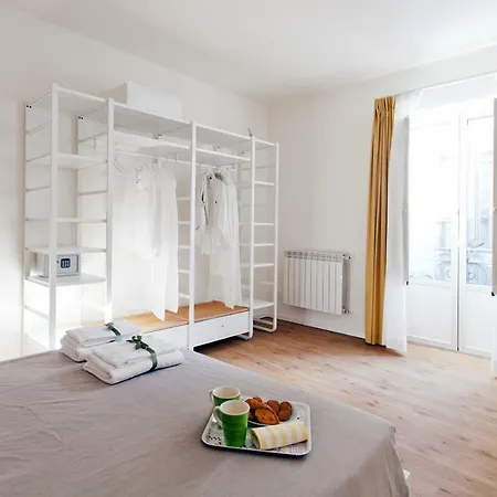 Апартаменты Le Stanze Di Federico E Costanza Luxury Палермо