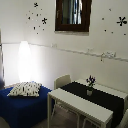 Holiday home Around Cassaro House