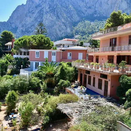 Holiday home Burgio