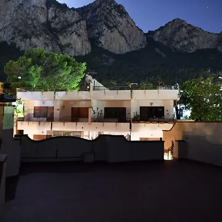 Holiday home Burgio *