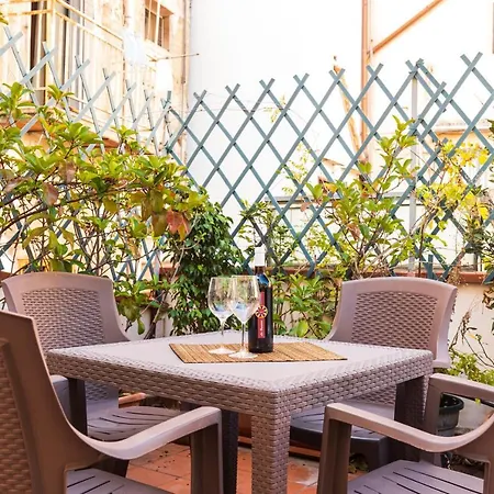 Appartement La Casetta Al Massimo By Domusicily Palerme