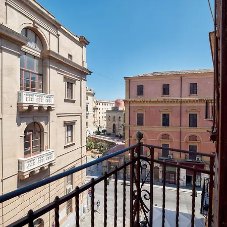 La Terrazza Sul Centro 2* باليرمو