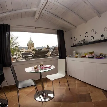فندق مبيت وإفطار La Terrazza Sul Centro 2*
