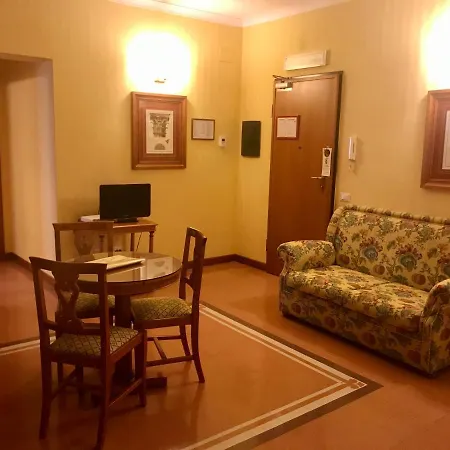 Residenza D'aragona Hotel 4*