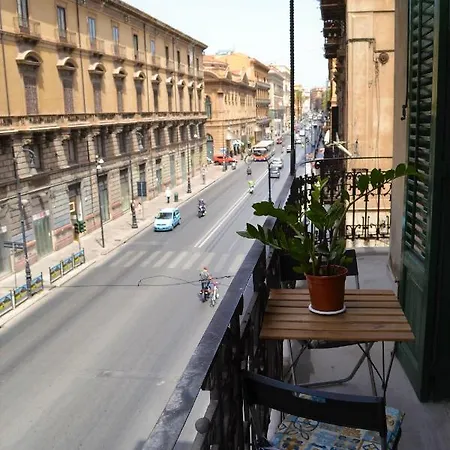Via Zara Ostello Palermo