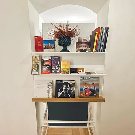 Pensión Arche Design And 2*