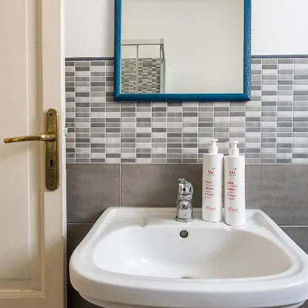 Apartment Casa Dei Normanni Con Terrazza By Wonderful Italy *