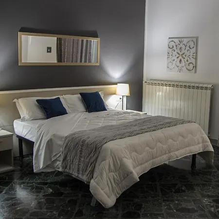 Amarillo 3*