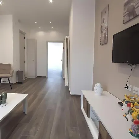 بيت ضيافة Garibaldi 29 - Piazza Marina A - In Pieno Centro.
