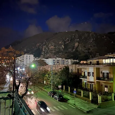 Casa vacanze House Corso Calatafimi Palermo