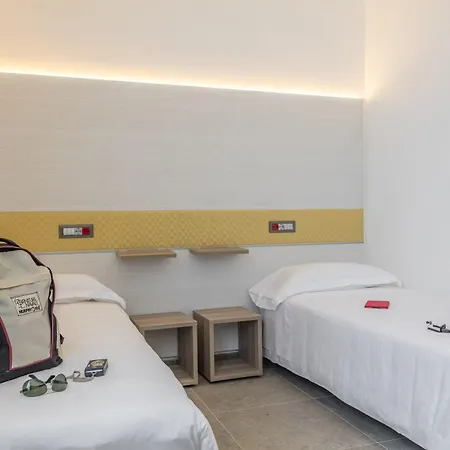 酒店 Camplus Normanni - Casa Per Ferie 3*