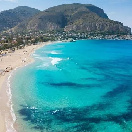 Casa Viola Elegante E Sul Mare Di Mondello *